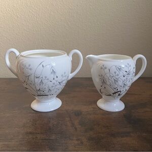 Wedgwood Wild Oats Creamer & Globe Sugar Bowl